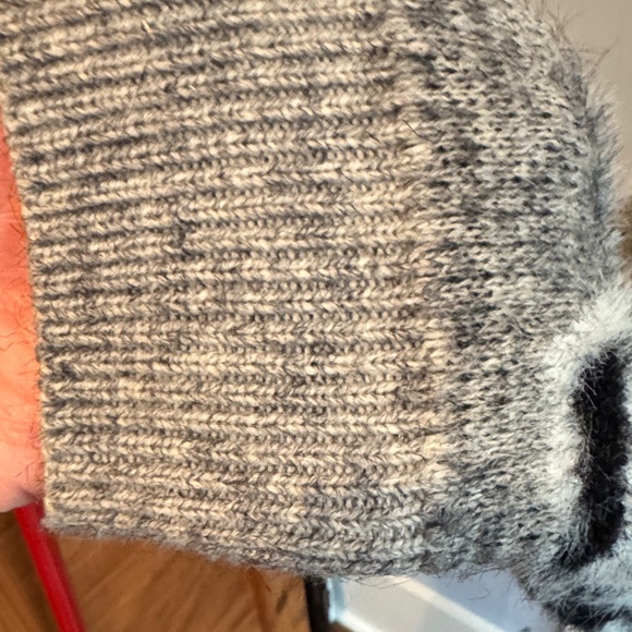 Leopard Print Gray Sweater - Picture 3 of 9